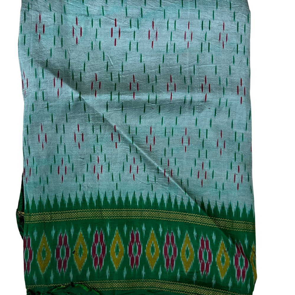 
                      
                        Vintage Silk Sari 077
                      
                    