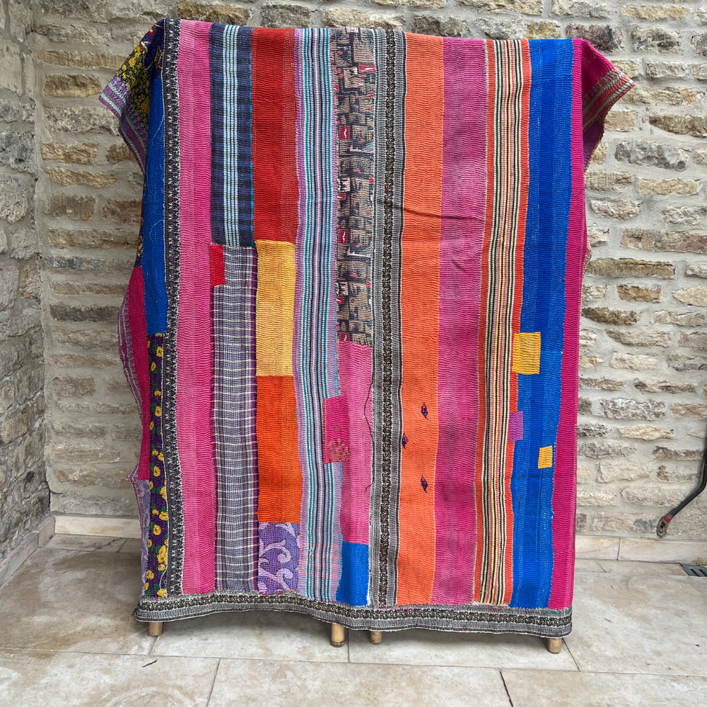 
                      
                        Kantha Quilt No. 551
                      
                    