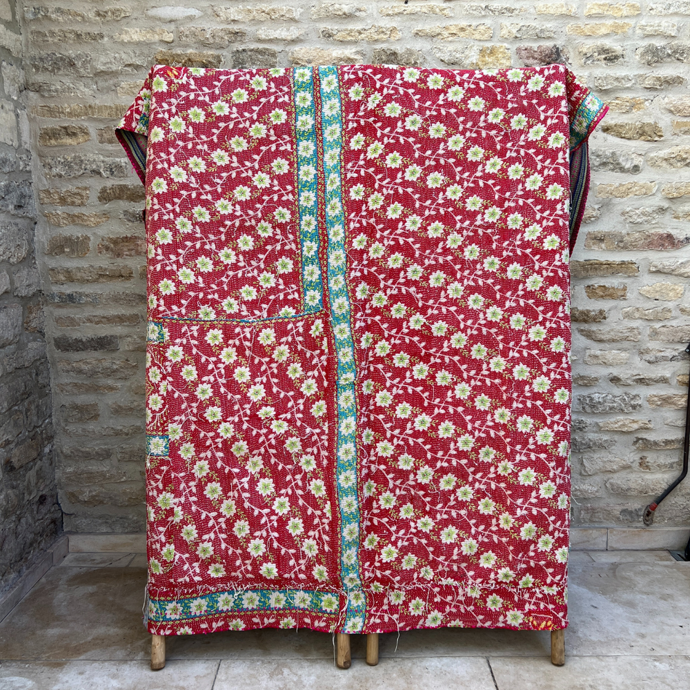 
                      
                        Kantha Quilt No. 581
                      
                    