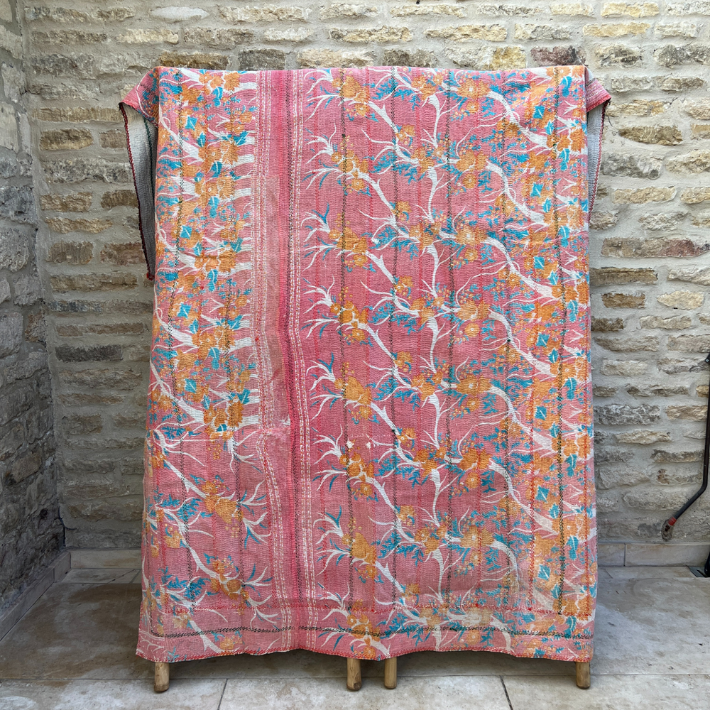 
                      
                        Kantha Quilt No. 580
                      
                    