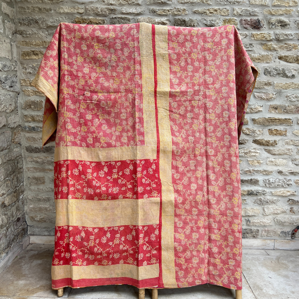 
                      
                        Kantha Quilt No. 531
                      
                    