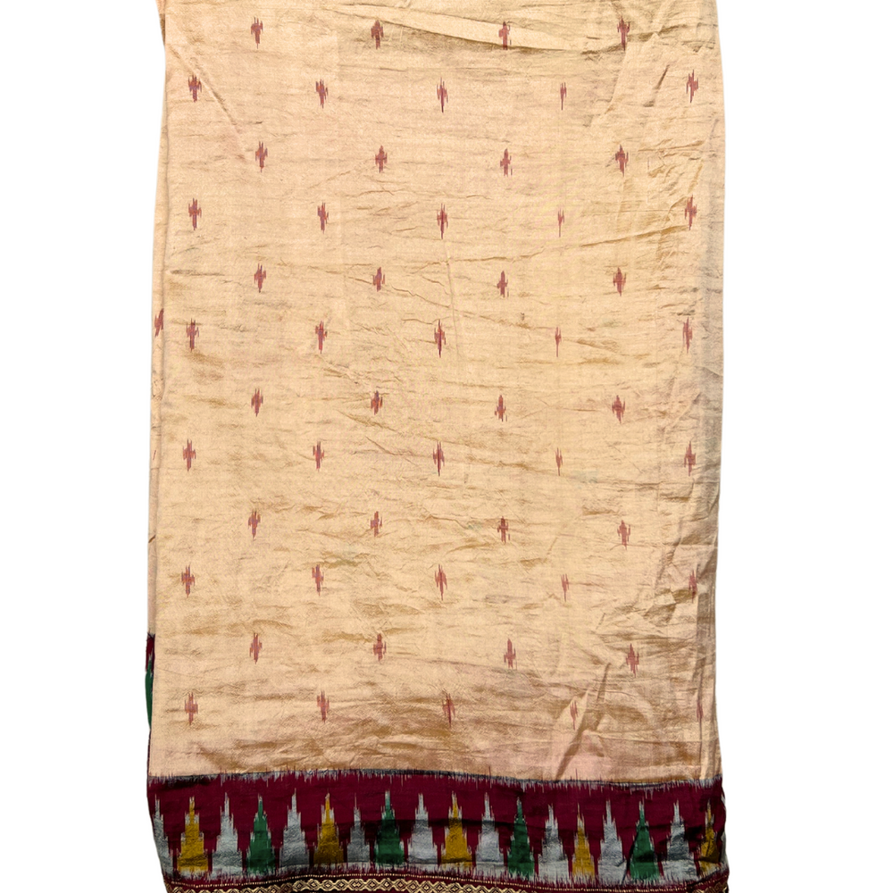 
                      
                        Vintage Silk Sari 057
                      
                    