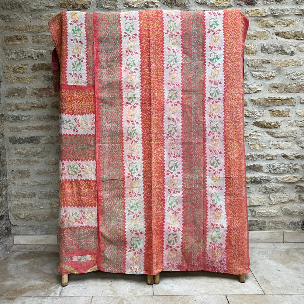 
                      
                        Kantha Quilt No. 606
                      
                    