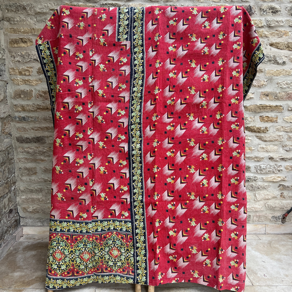 
                      
                        Kantha Quilt No. 558
                      
                    